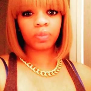 Meet your Posher, Elycia